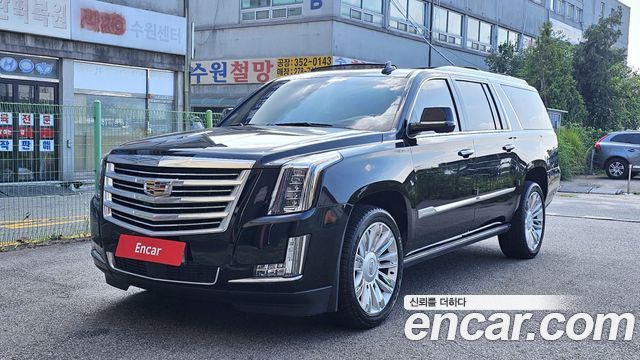 Cadillac Escalade 2016 — photo 1