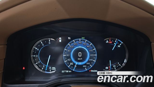 Cadillac Escalade 2016 — photo 8
