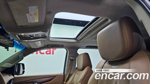 Cadillac Escalade 2016 — photo 19