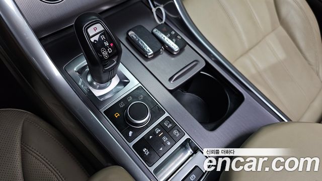Land Rover Range Rover Sport 2014 — photo 9
