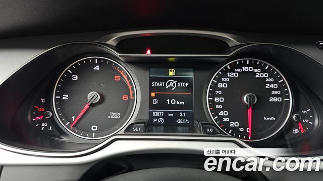 Audi A4 2015 — photo 8