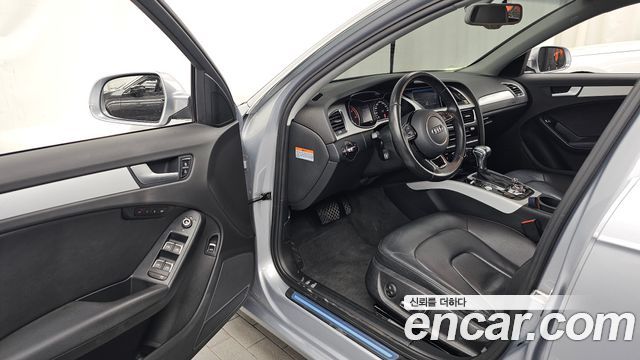 Audi A4 2015 — photo 10