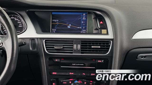 Audi A4 2015 — photo 14