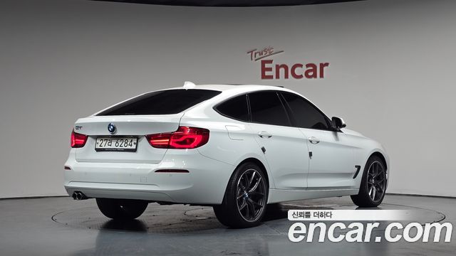 BMW Gran Turismo 2018 — photo 2