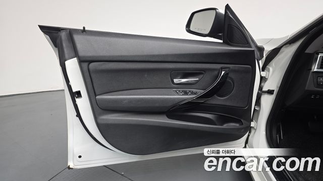 BMW Gran Turismo 2018 — photo 14
