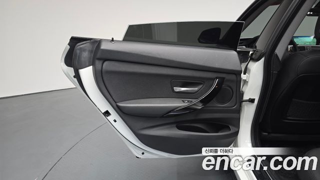 BMW Gran Turismo 2018 — photo 15