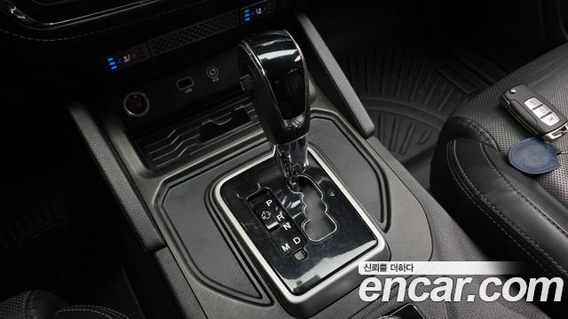KG Mobility Rexton 2018 — photo 12