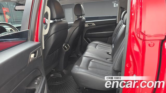 KG Mobility Rexton 2018 — photo 18