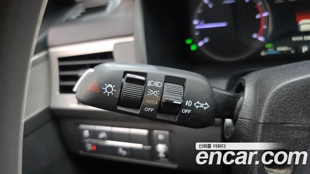 KG Mobility Rexton 2018 — photo 22