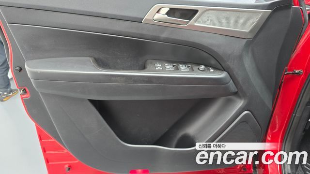 KG Mobility Rexton 2018 — photo 14