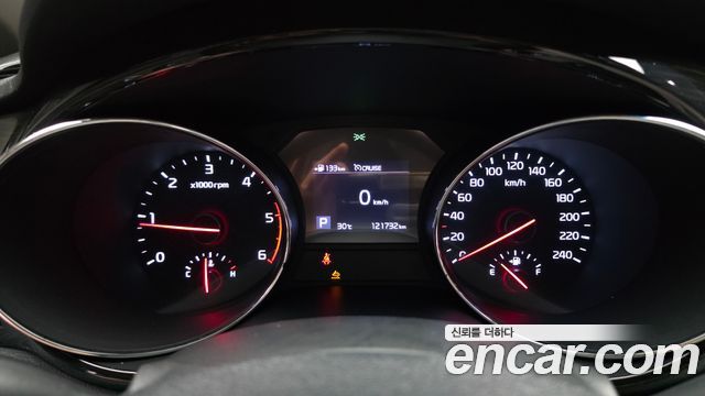 Kia Canival 2019 — photo 11
