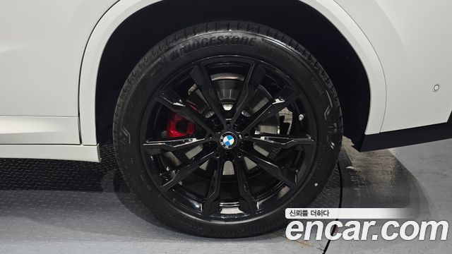 BMW X4 2025 — photo 7