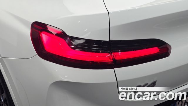 BMW X4 2025 — photo 9