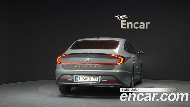 Hyundai Sonata 2022 — photo 4
