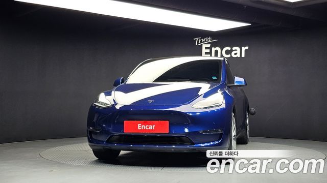 Tesla Model Y 2021 — photo 3