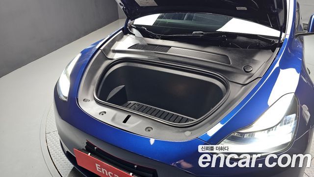 Tesla Model Y 2021 — photo 6