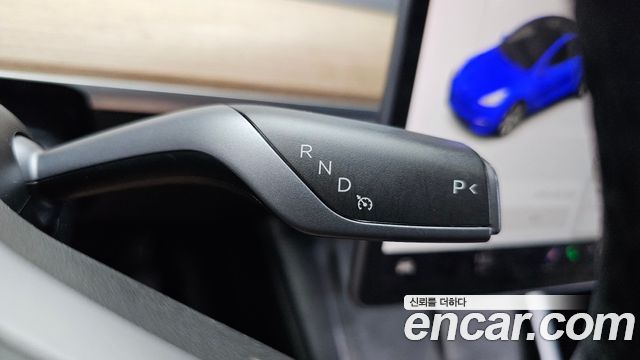 Tesla Model Y 2021 — photo 9