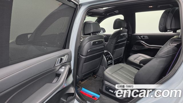 BMW X7 2024 — photo 18