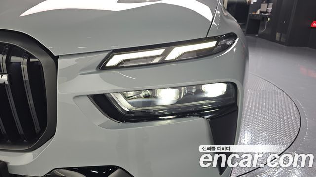 BMW X7 2024 — photo 8