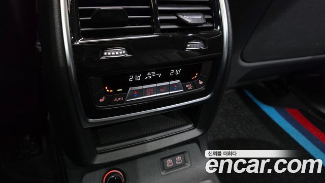 BMW X7 2024 — photo 29