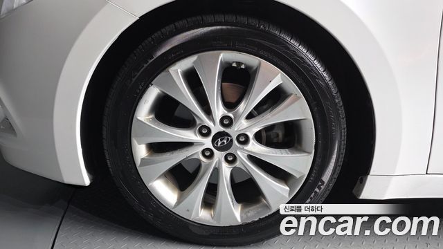 Hyundai Grandeur 2012 — photo 5