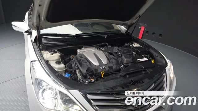 Hyundai Grandeur 2012 — photo 6