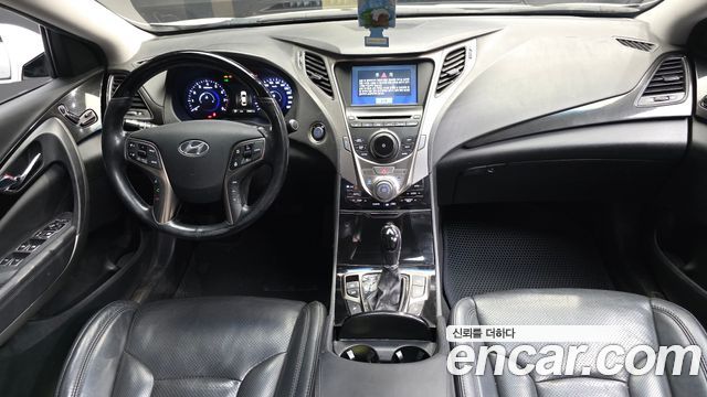 Hyundai Grandeur 2012 — photo 7