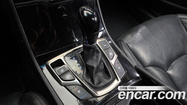 Hyundai Grandeur 2012 — photo 9