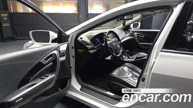 Hyundai Grandeur 2012 — photo 10