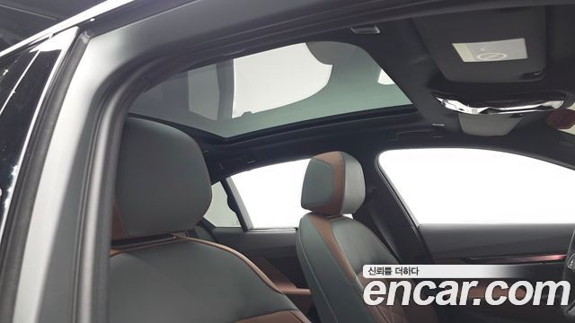 BMW 5-Series 2025 — photo 23