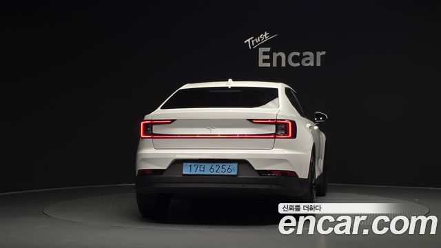 Polestar Polestar 2 2023 — photo 4
