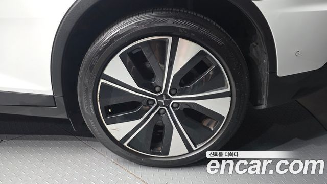 Polestar Polestar 2 2023 — photo 5