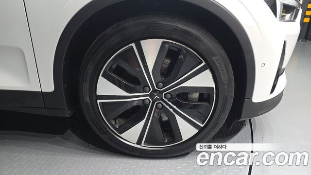 Polestar Polestar 2 2023 — photo 7