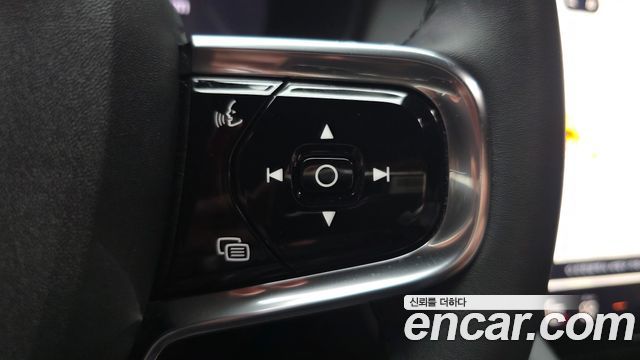 Polestar Polestar 2 2023 — photo 28