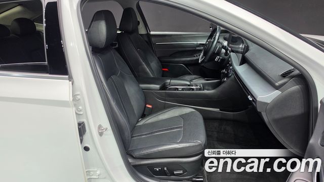 Hyundai Sonata 2024 — photo 16