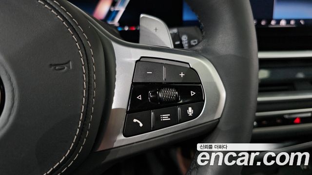 BMW X5 2026 — photo 32