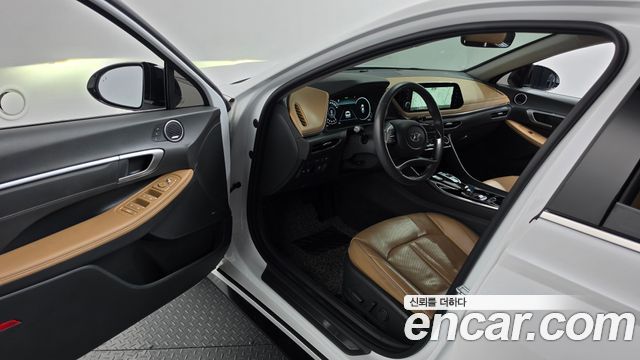 Hyundai Sonata 2021 — photo 13