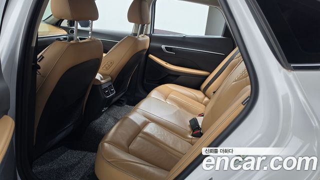 Hyundai Sonata 2021 — photo 26