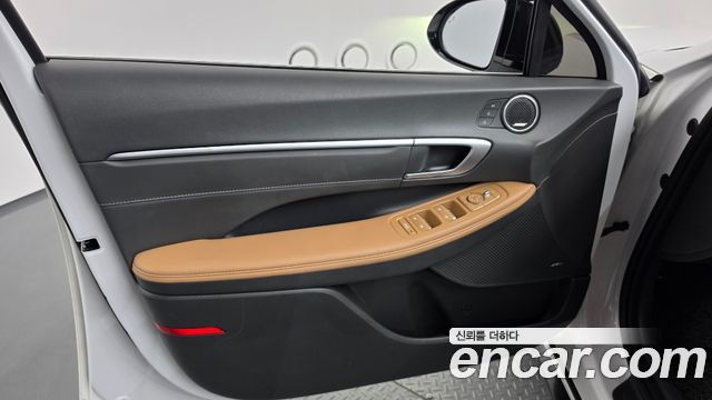 Hyundai Sonata 2021 — photo 14