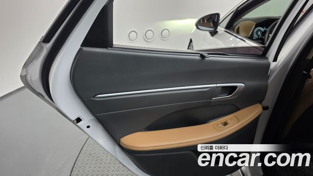 Hyundai Sonata 2021 — photo 15