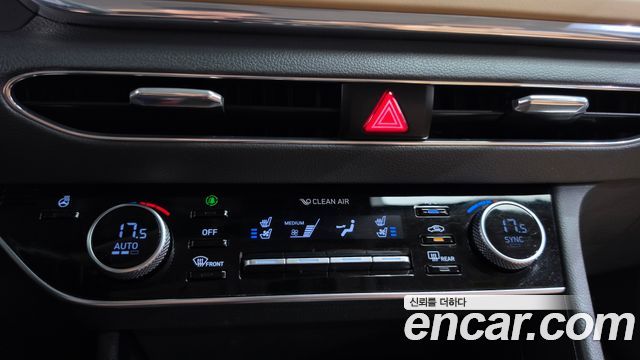 Hyundai Sonata 2021 — photo 32