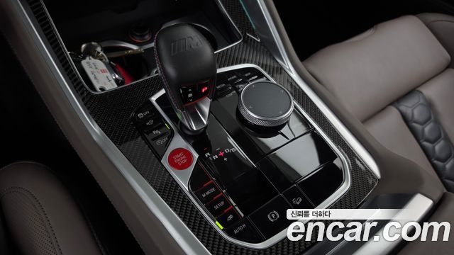 BMW X5M 2021 — photo 12
