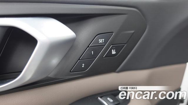 BMW X5M 2021 — photo 30