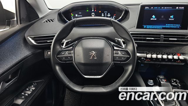 Peugeot 5008 2019 — photo 19