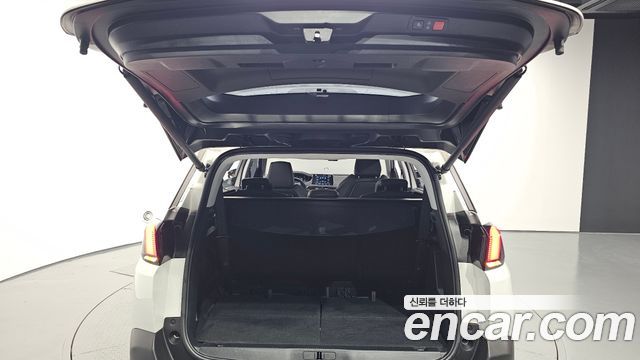 Peugeot 5008 2019 — photo 26