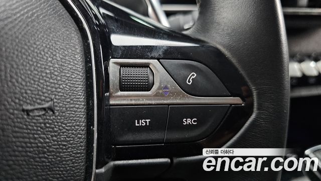 Peugeot 5008 2019 — photo 32