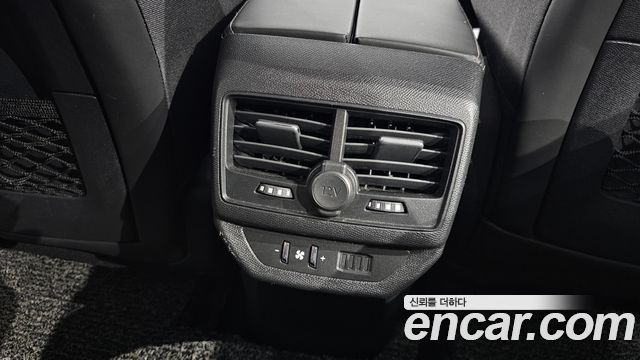 Peugeot 5008 2019 — photo 33