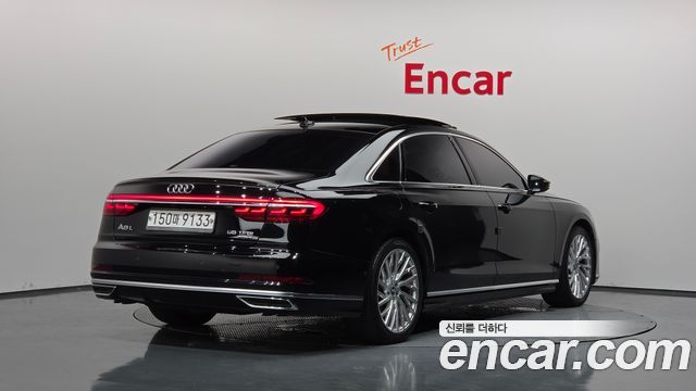 Audi A8 2020 — photo 2