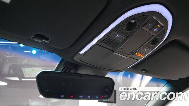 Genesis G70 2019 — photo 25