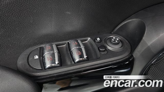 Mini Cooper 2023 — photo 20